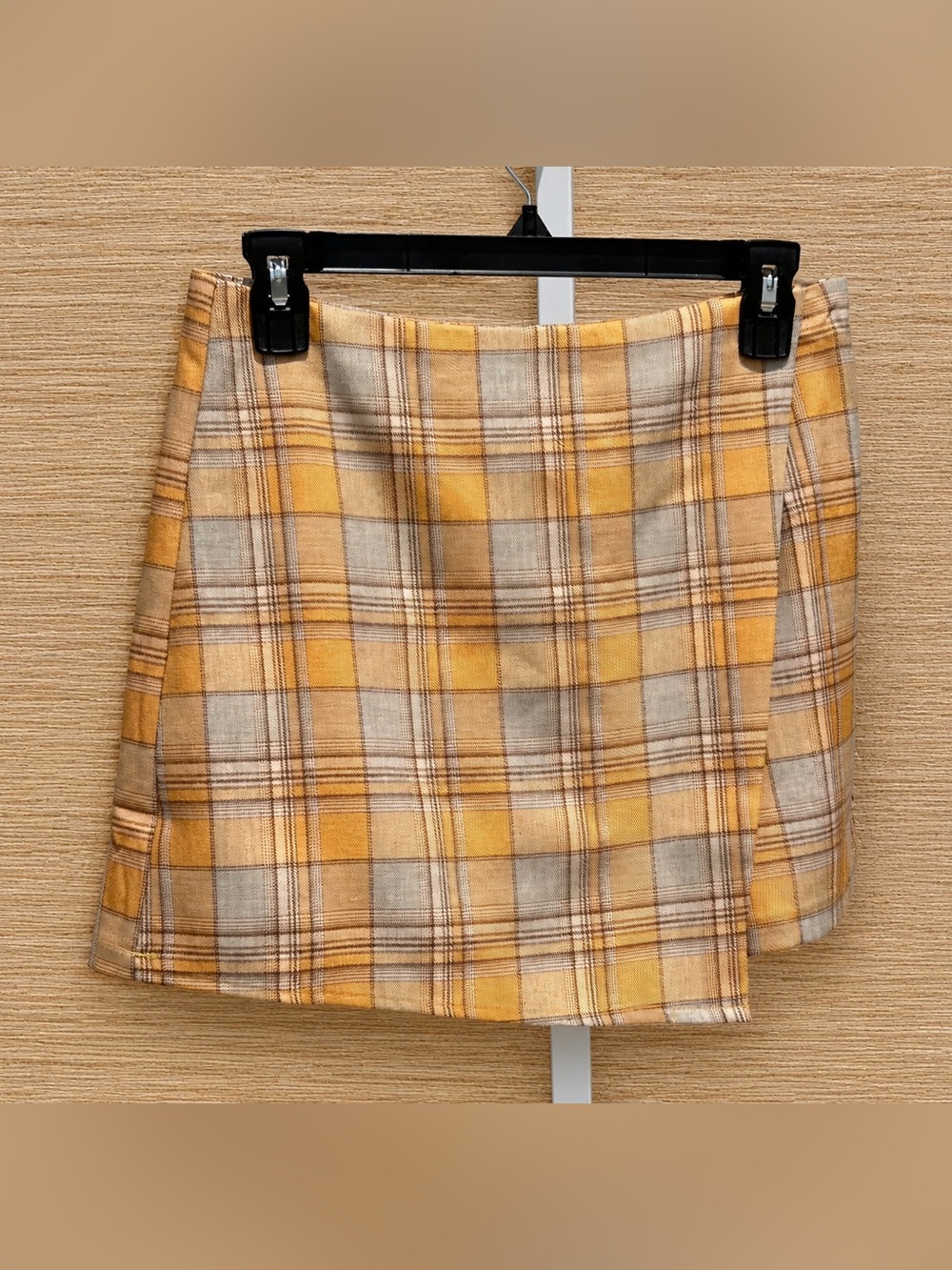 Lulus Mustard & Beige Plaid Wrap Front Skort Shorts Preppy Academia Boho NWT, M - Picture 3 of 14